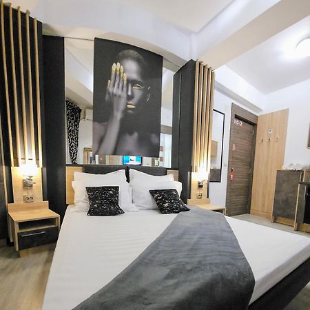 Hotel Theline Bucarest Exterior foto