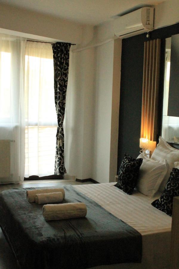 Hotel Theline Bucarest Exterior foto